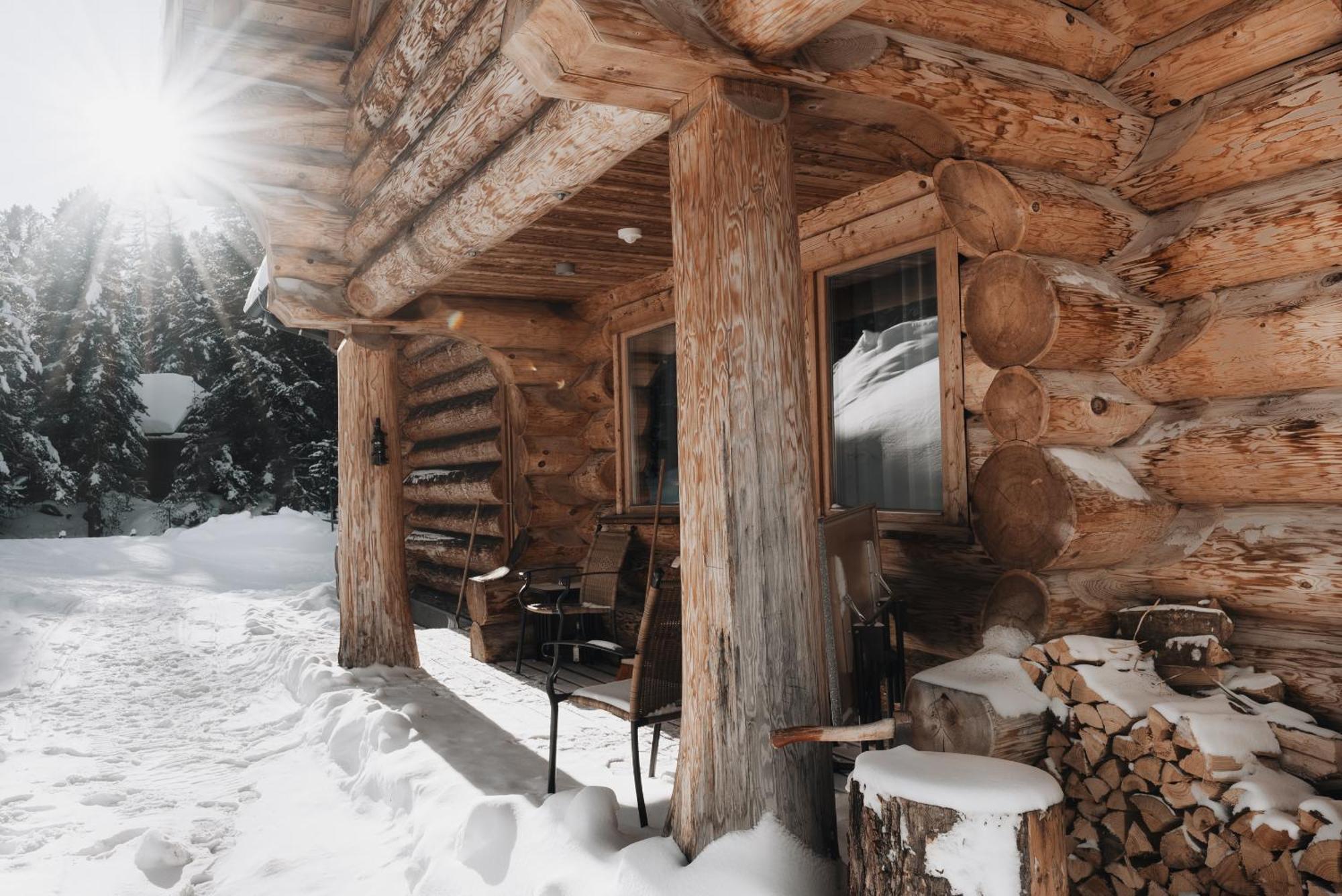 Mei Zeit Huettendorf Turracher Hohe Dış mekan fotoğraf